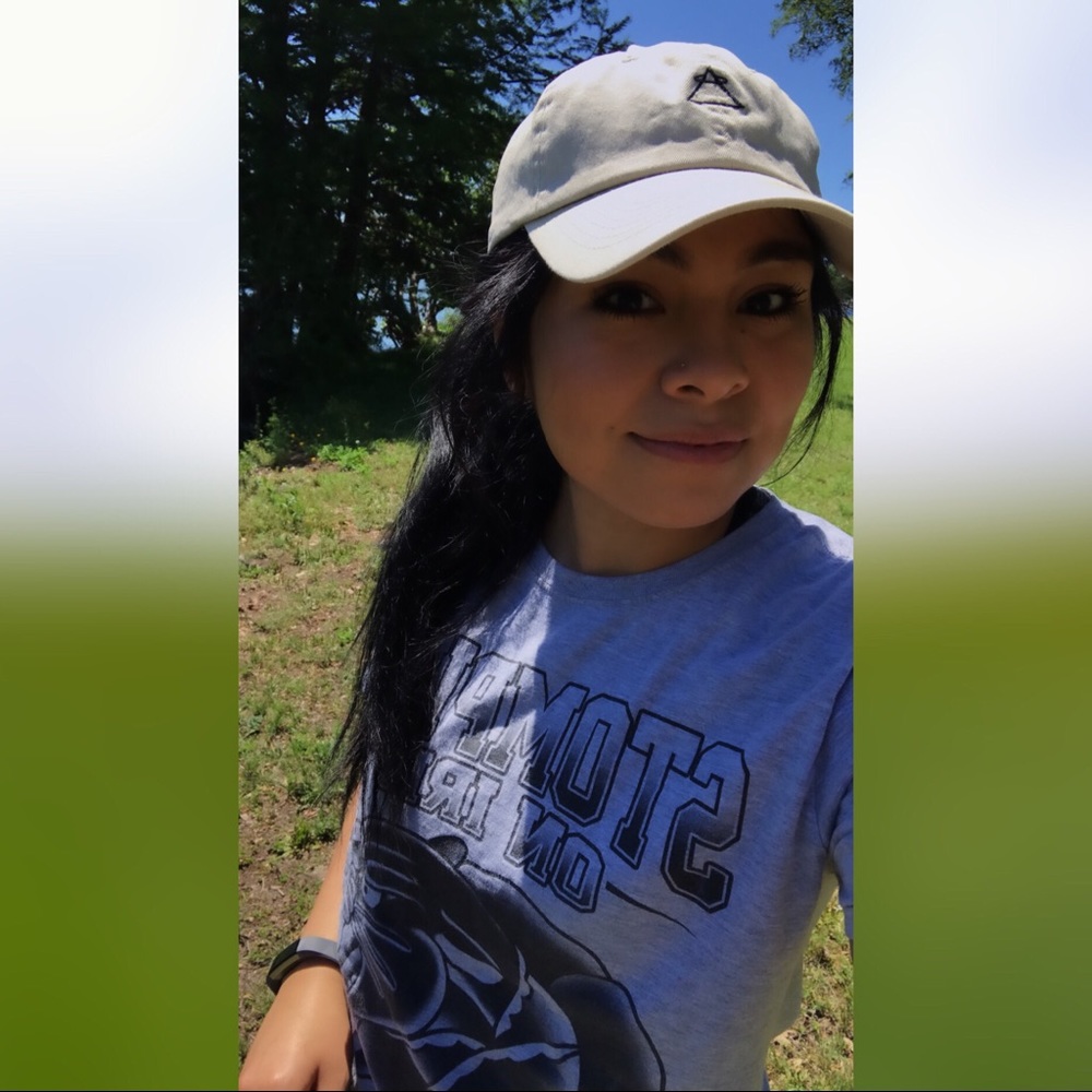 Meet your Posher, Adriana